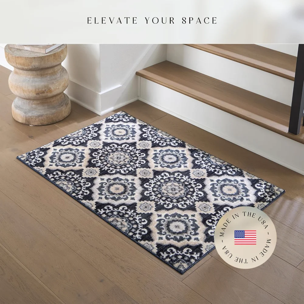 Camilla Medallion Accent Rug, 2'6" x 3'10", Cream, view 3