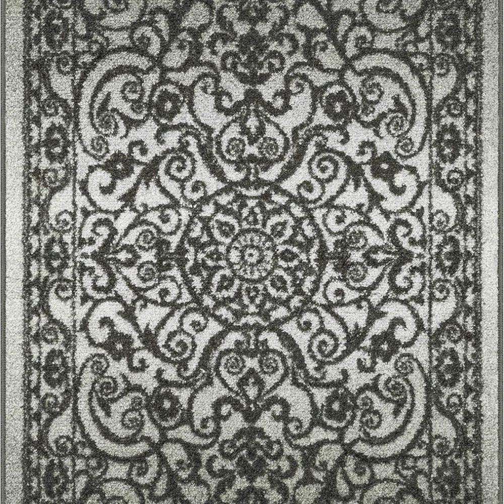 Pelham Vintage Medallion Pet Mat, 3'4" x 5', Grey