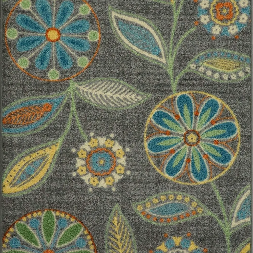 Reggie Floral Accent Rug, 2'6" x 3'10", Dark Grey