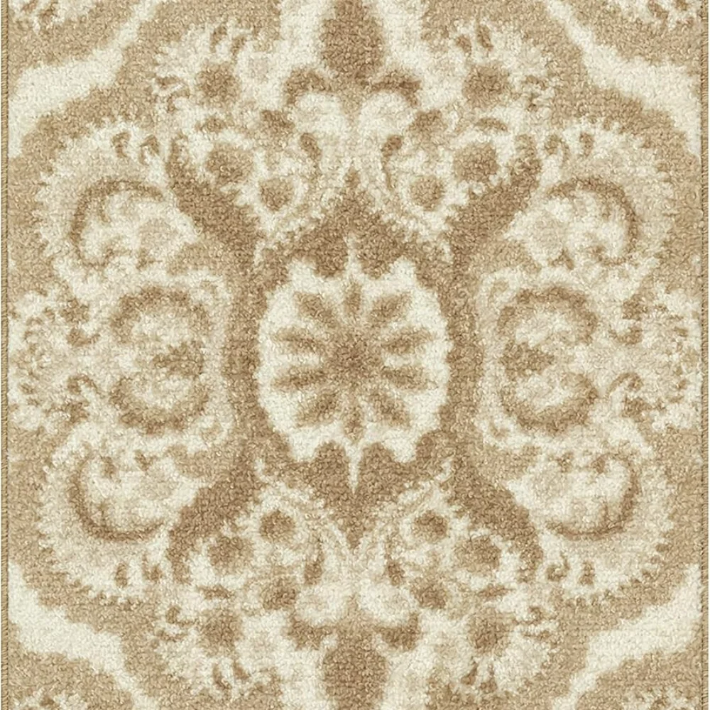 Vivian Medallion Accent Rug, 1'8" x 2'10", Beige