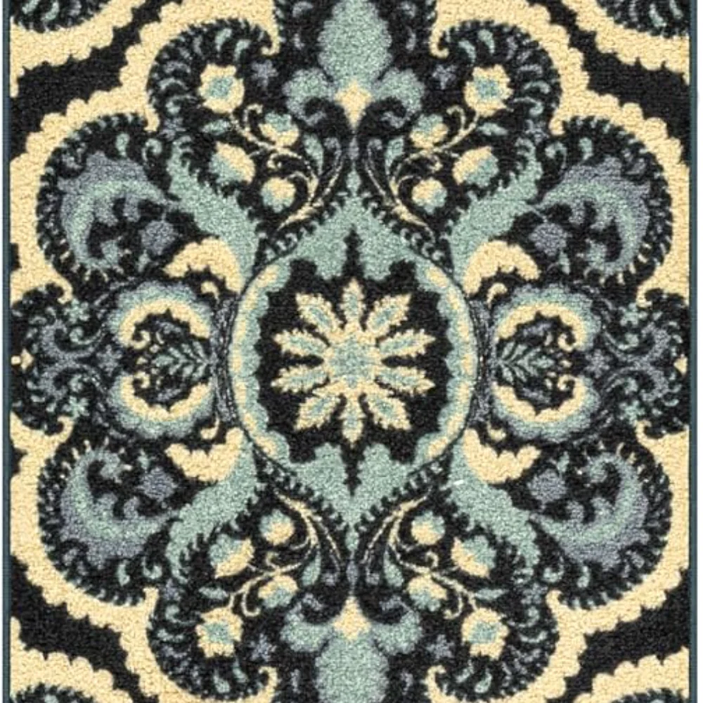 Vivian Medallion Runner, 1'8" x 5', Persian Blue