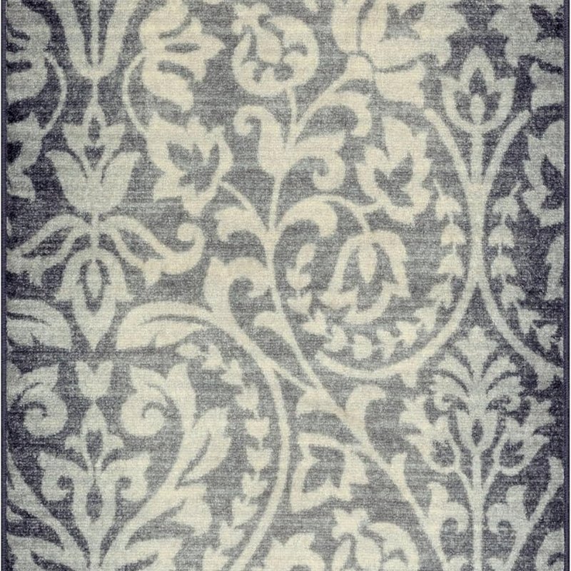 Exeter Floral Accent Rug, 2'6" x 3'10", Grey