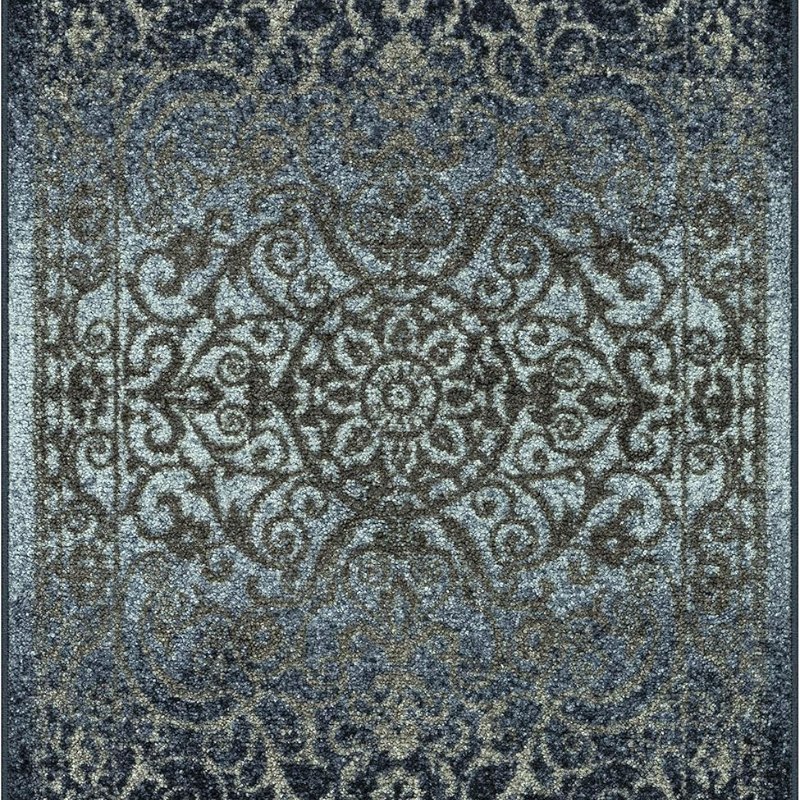 Pelham Vintage Medallion Accent Rug, 1'8" x 2'10", Navy